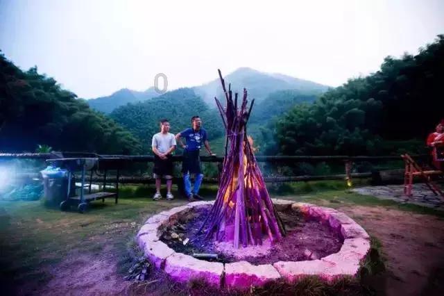 温馨小屋逃离