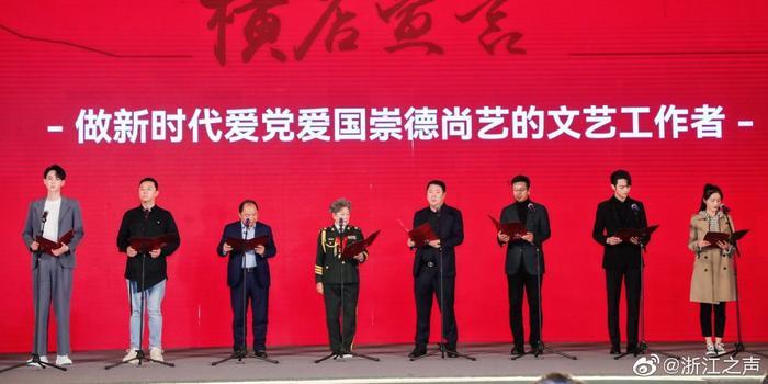 咸丰:非遗进校园 活态传承土家板凳拳